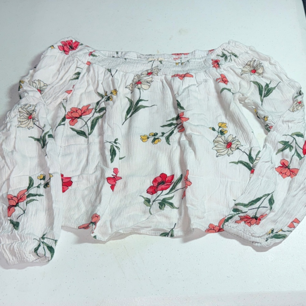 Hollister White Floral Blouse